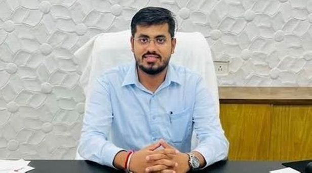 'LG J&K assigns charge of IRCS to IAS Officer '